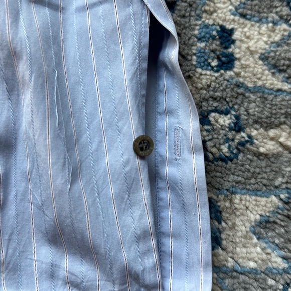 Gucci button down Shirt in light blue with lines of blue and dark red/brown - Picture 12 of 13